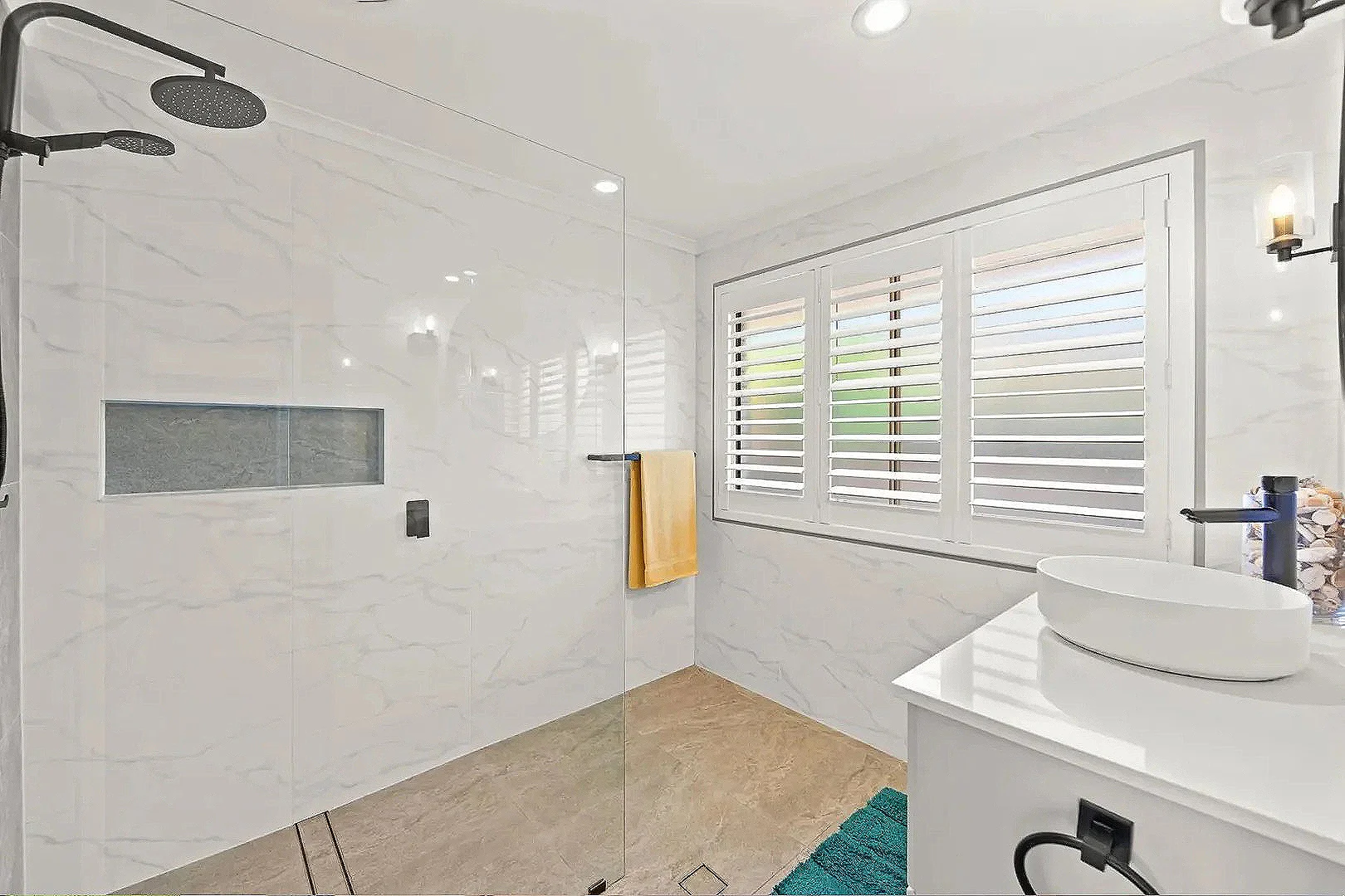 Additional image 8 of 40 Limetree Parade, Runaway Bay QLD 4216