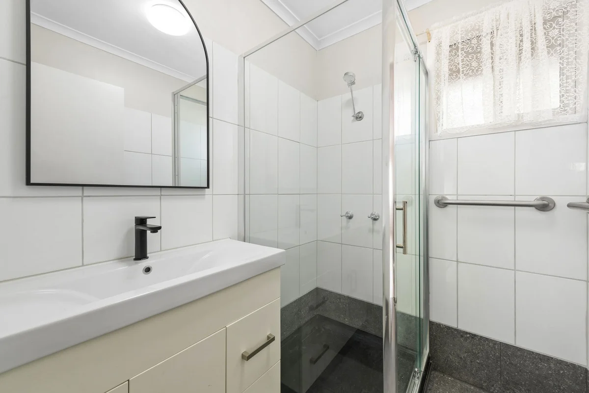 Additional image 5 of 2/373 Tor Street, Newtown QLD 4350