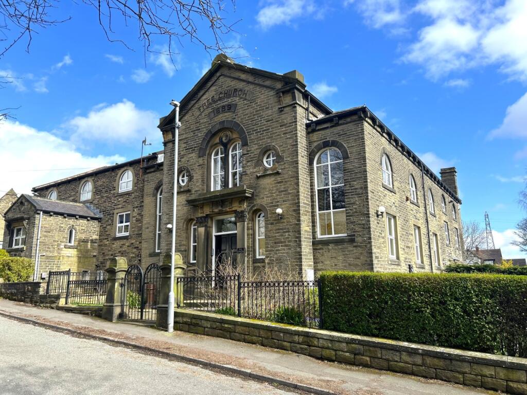 Hunsworth Lane, East Bierley, Bradford, West Yorkshire, BD4