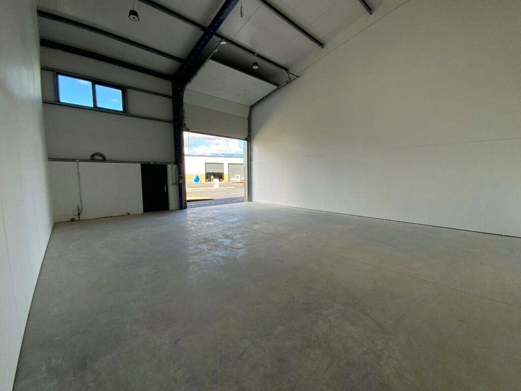 Additional image 3 of Bradford Road, Keighley, West Yorkshire, BD21