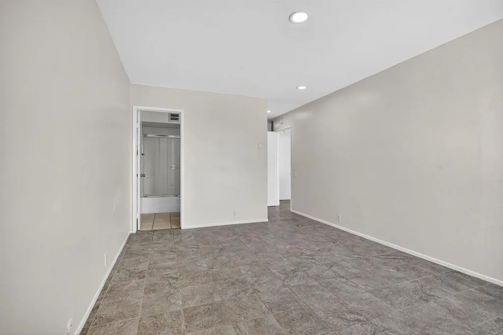 Additional image 20 of 1855 Diamond Street Unit 122, San Diego, CA 92109