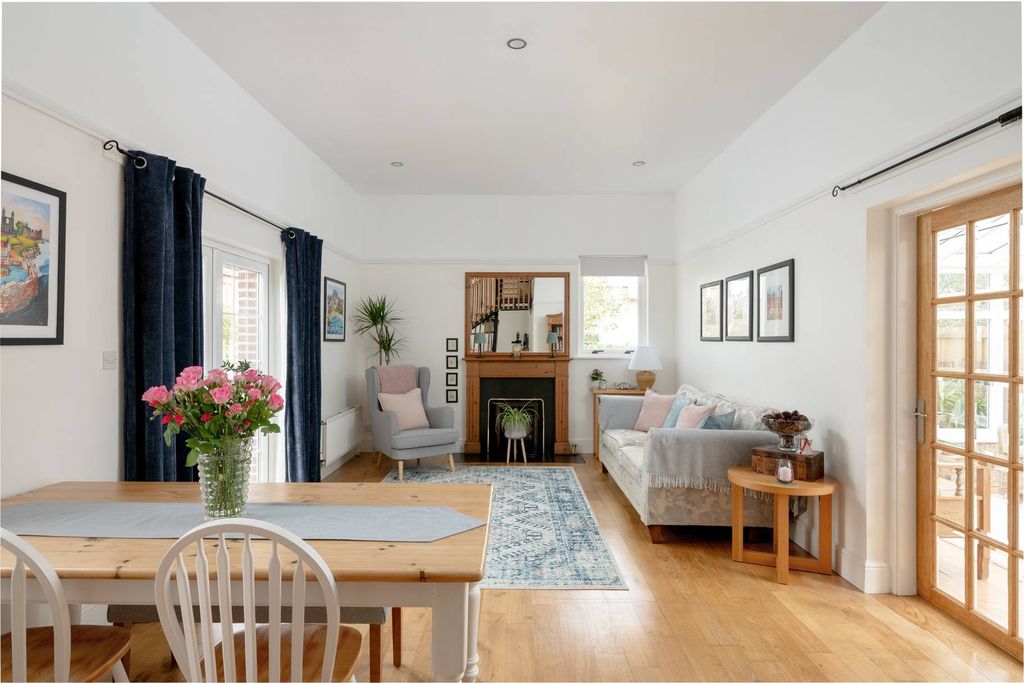 Additional image 3 of 3 bed flat for sale7 South Hamilton Road, North Berwick EH39
