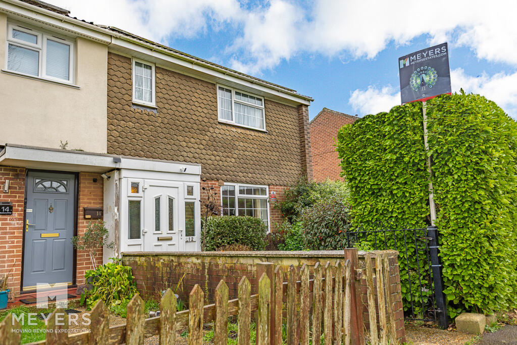 12 Newbury Drive, Bournemouth, BH10 4EN
