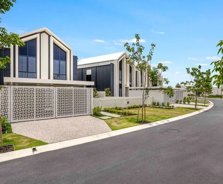 Additional image 16 of 21 Sanctuary Court, Mermaid Waters QLD 4218