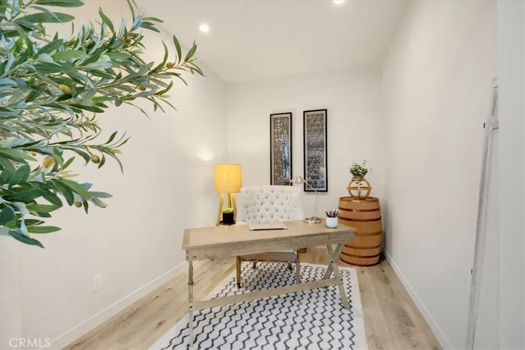 Additional image 71 of 756 W 19th Street Unit B, Costa Mesa, CA 92627