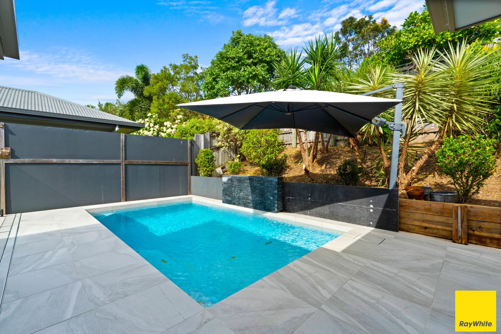 Additional image 14 of 36 Singleton Close, Smithfield QLD 4878