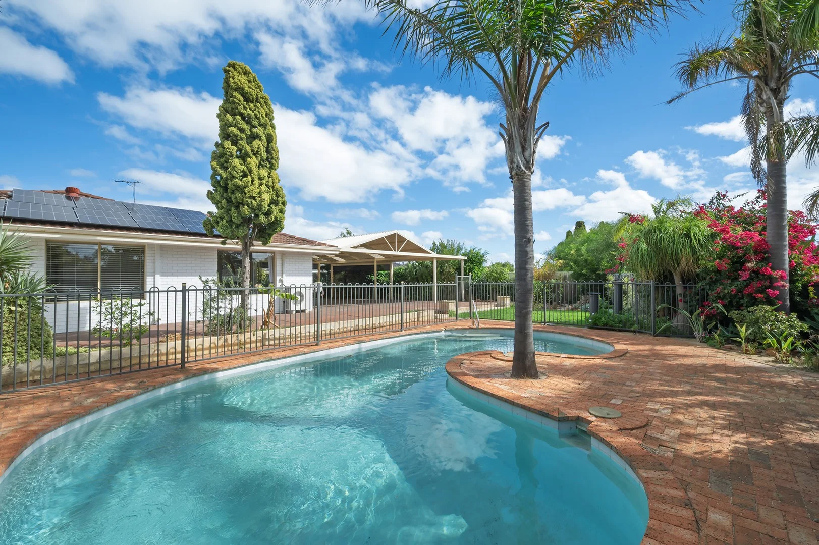 14 Irene Place, Beldon WA 6027