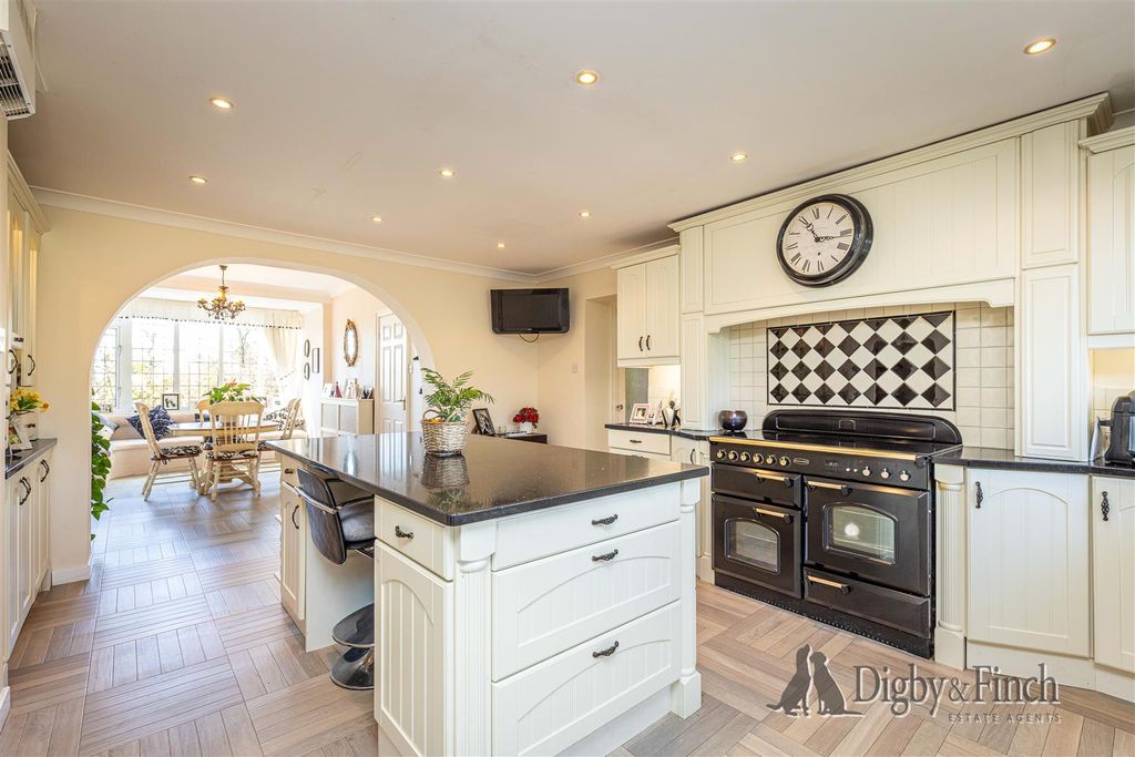Additional image 11 of 4 bed property for saleThorpe Road, Peterborough PE3