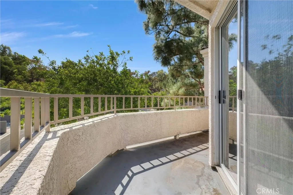 Additional image 7 of 1980 Las Colinas Circle Unit 301, Corona, CA 92879