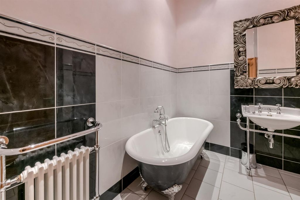 Additional image 28 of 3 bed flat for sale4 The Mansion House, Dollarbeg Park, Dollar FK14