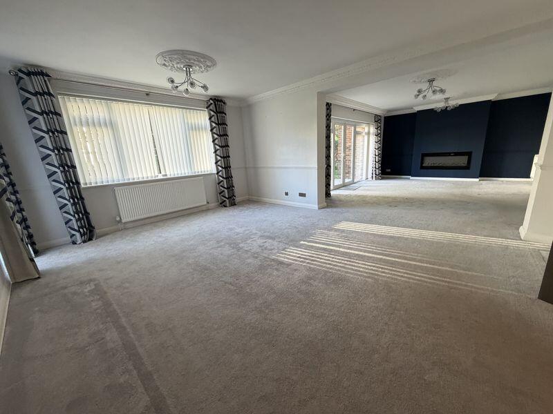 The Avenue, Poole BH13 photo 3