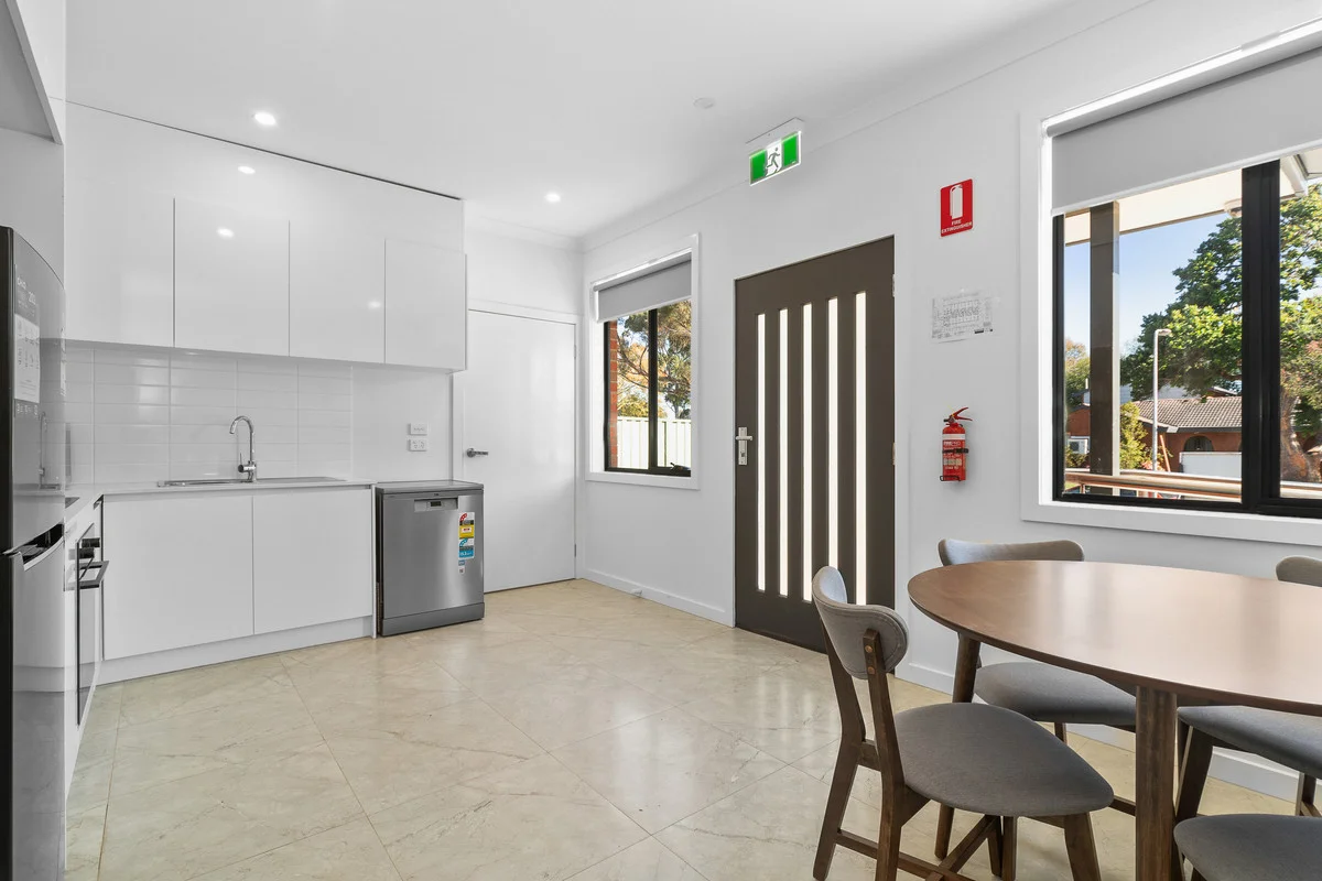 Additional image 7 of 5/7 Carluke Close, Berwick VIC 3806