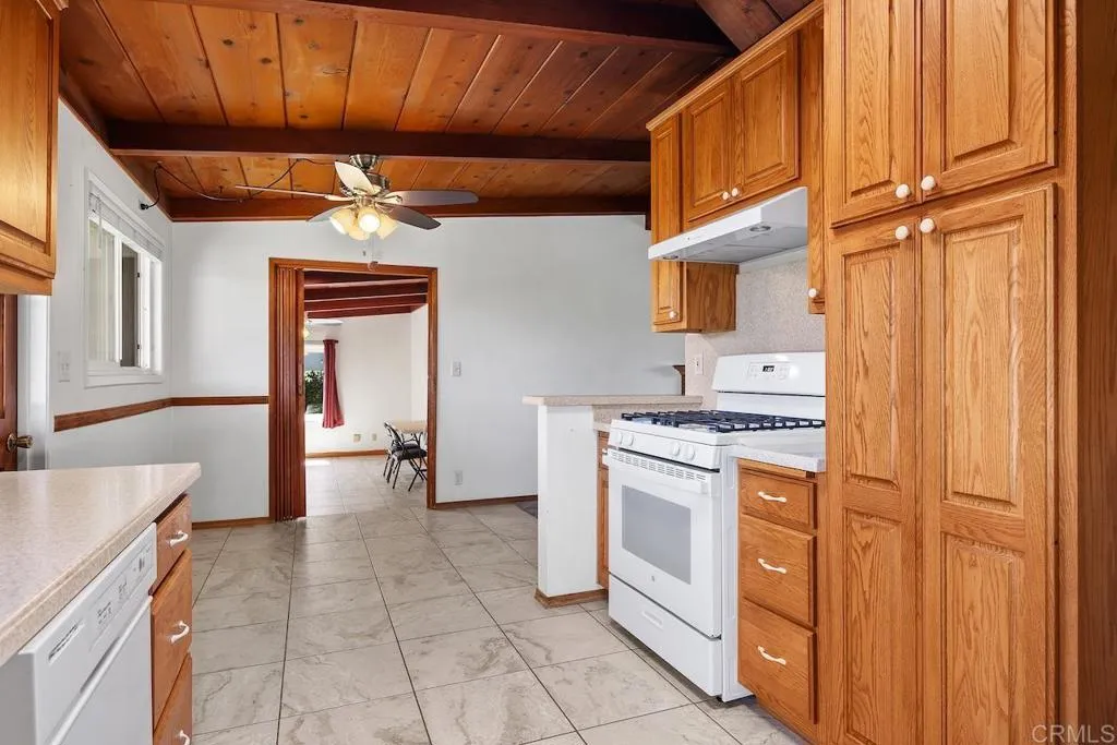Additional image 14 of 2600 Highland Drive, Carlsbad, CA 92008