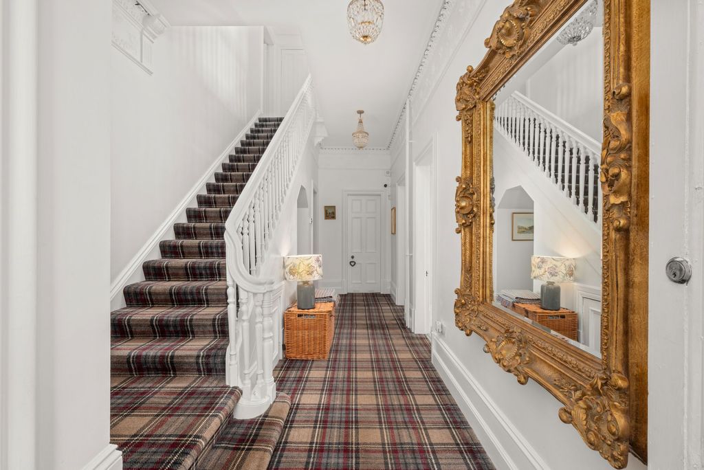 Additional image 12 of 7 bed semi-detached house for sale15 West Park Road, West End, Dundee DD2