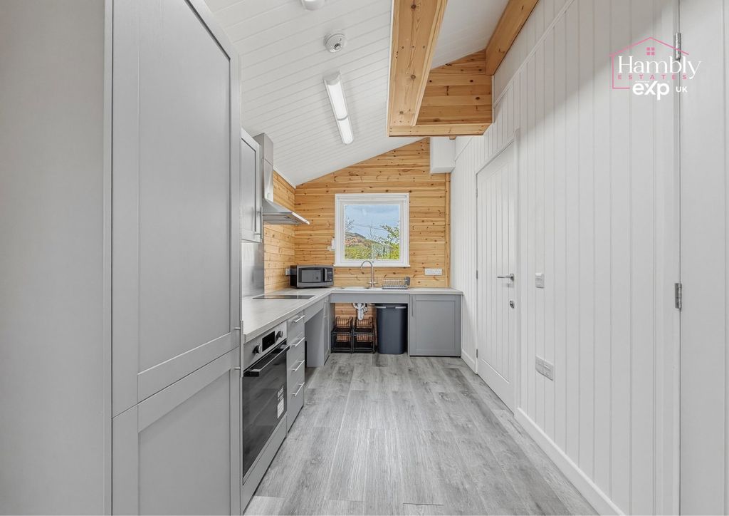 Additional image 39 of 6 bed detached house for salePenyrheol, Pontypool NP4