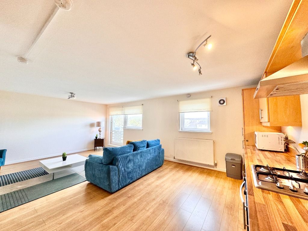 Additional image 6 of 11 bed flat for salePortfolio Of 6 Flats, Curle Street, Glasgow G14