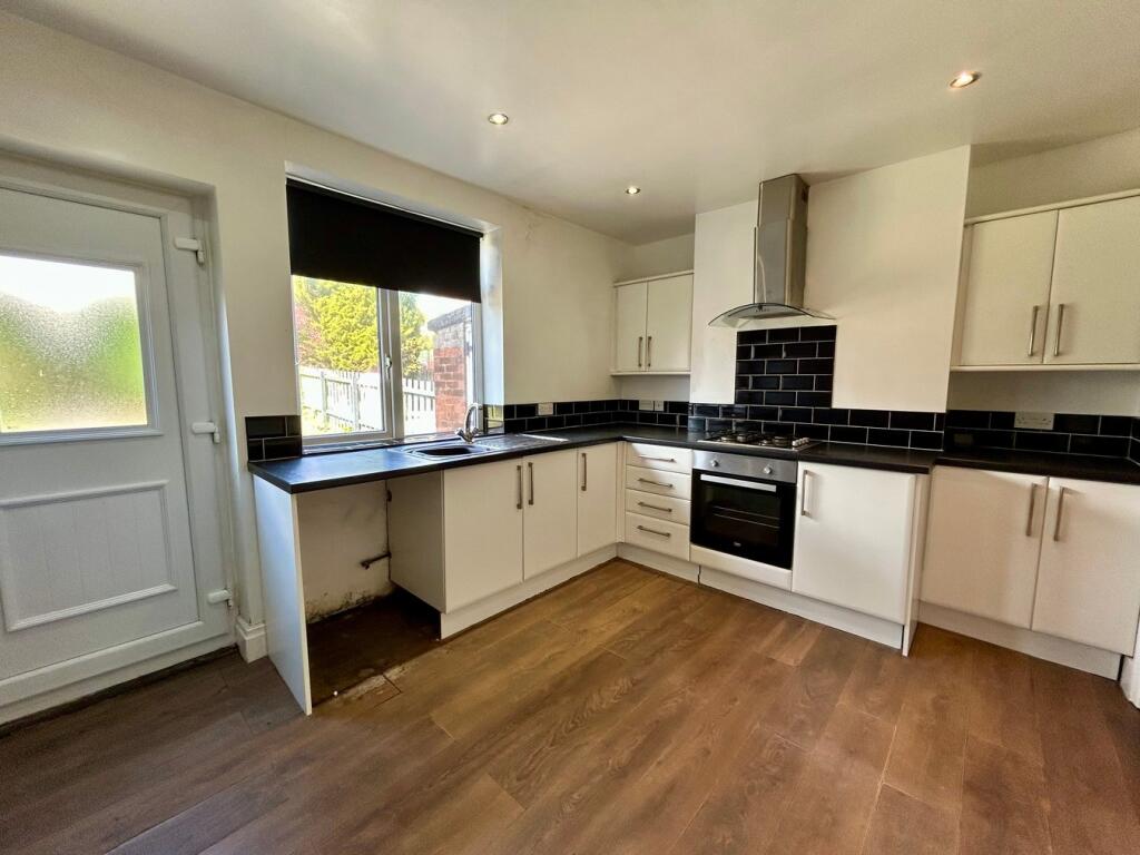 Exley Avenue, Keighley, BD21 photo 4
