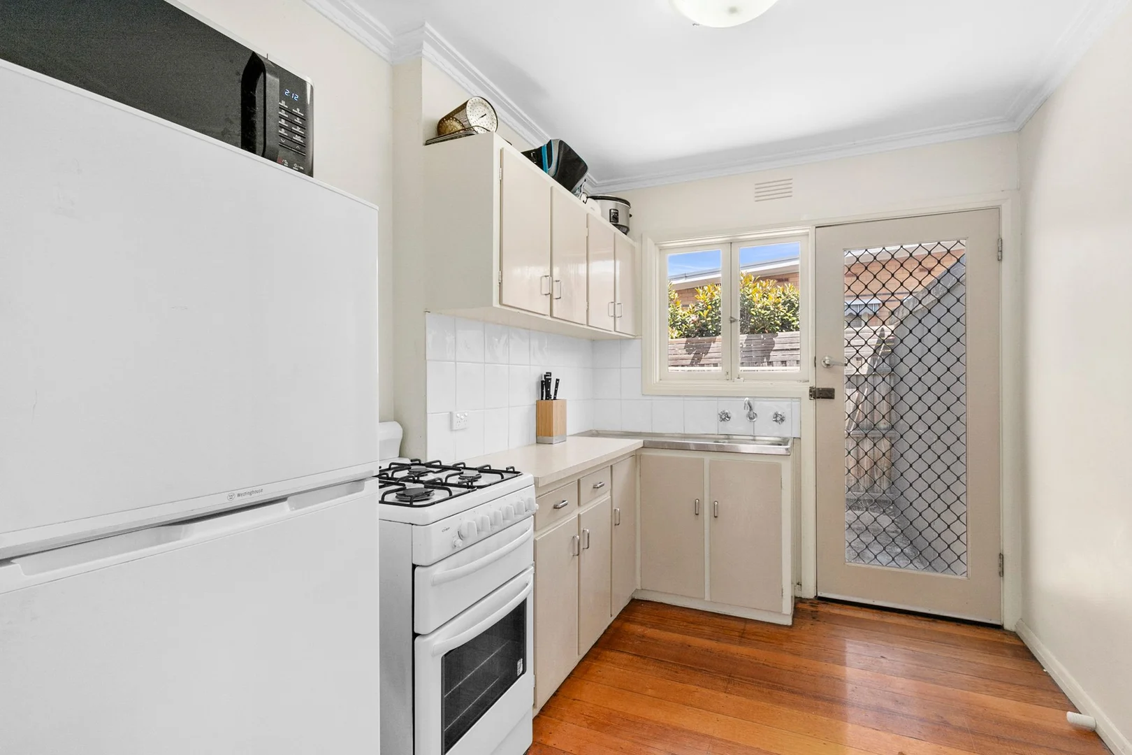 Additional image 4 of 2/41 Sladen Street, Hamlyn Heights VIC 3215