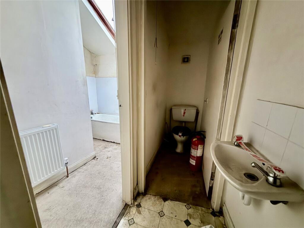 Additional image 12 of Apsley Crescent, Bradford, West Yorkshire, BD8