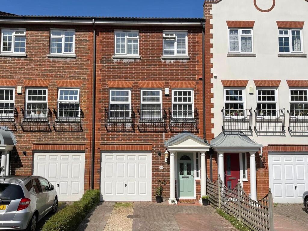 Ventry Close, Branksome Park, BH13