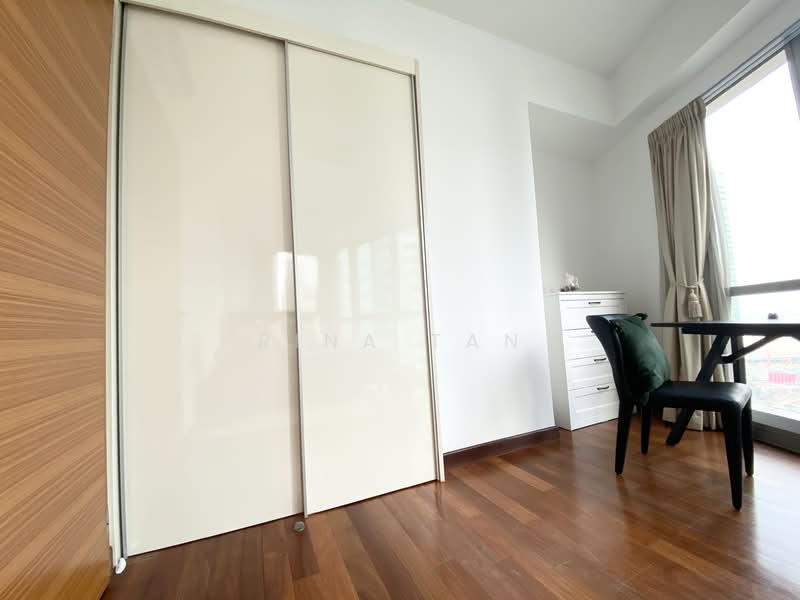 6 Marina Boulevard photo 3