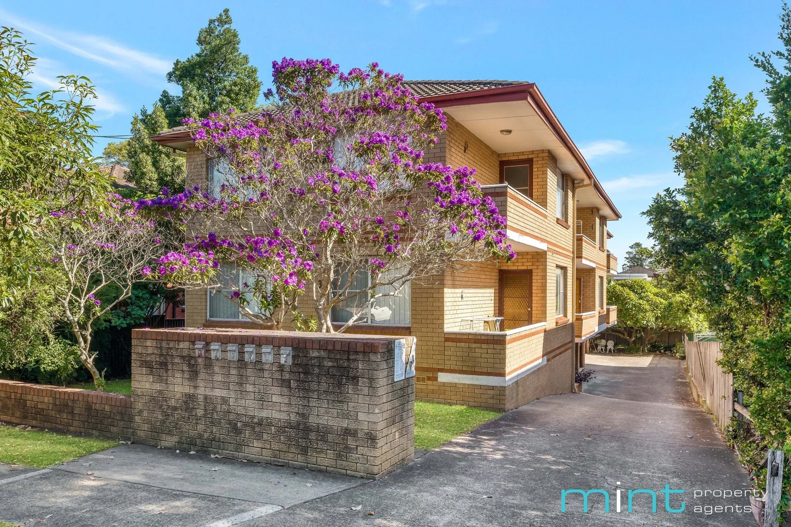 6/3 Beaumont Street, Campsie NSW 2194