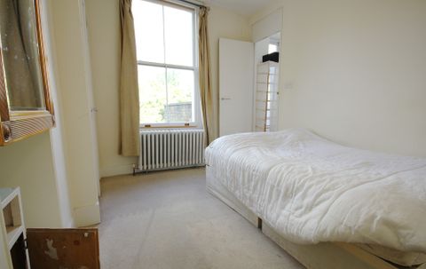 Lillie Road, London SW6, Room to rent