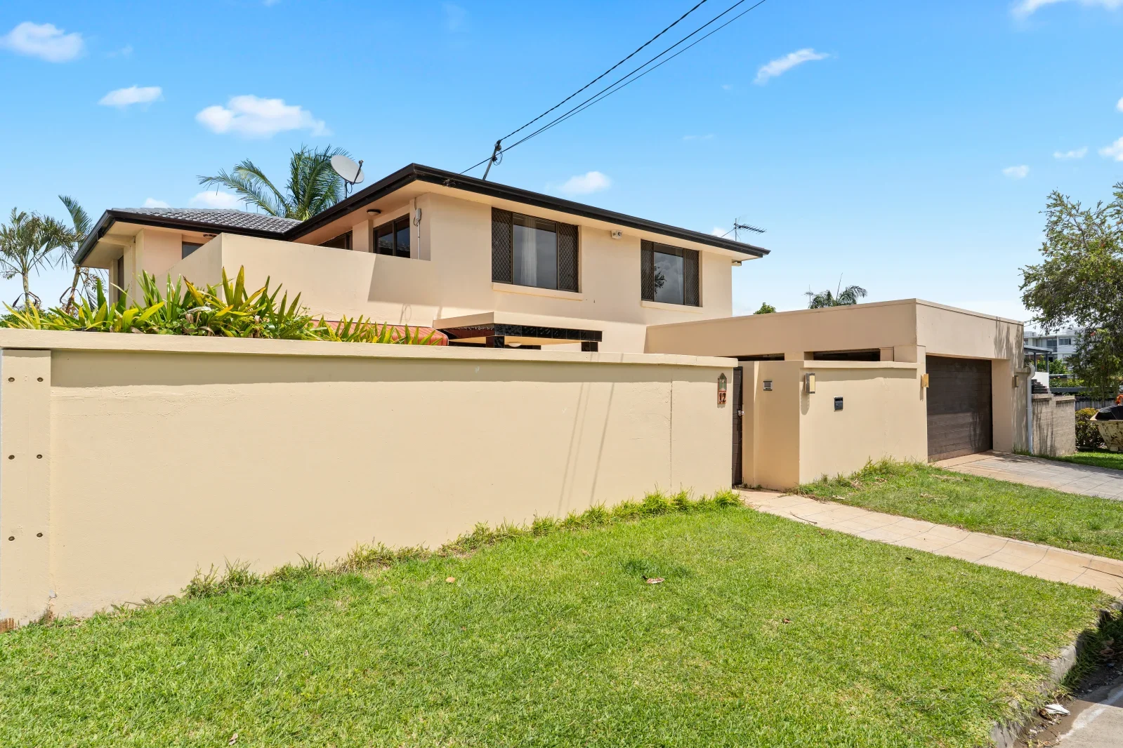 Additional image 21 of 12 Raymond Avenue, Bundall QLD 4217