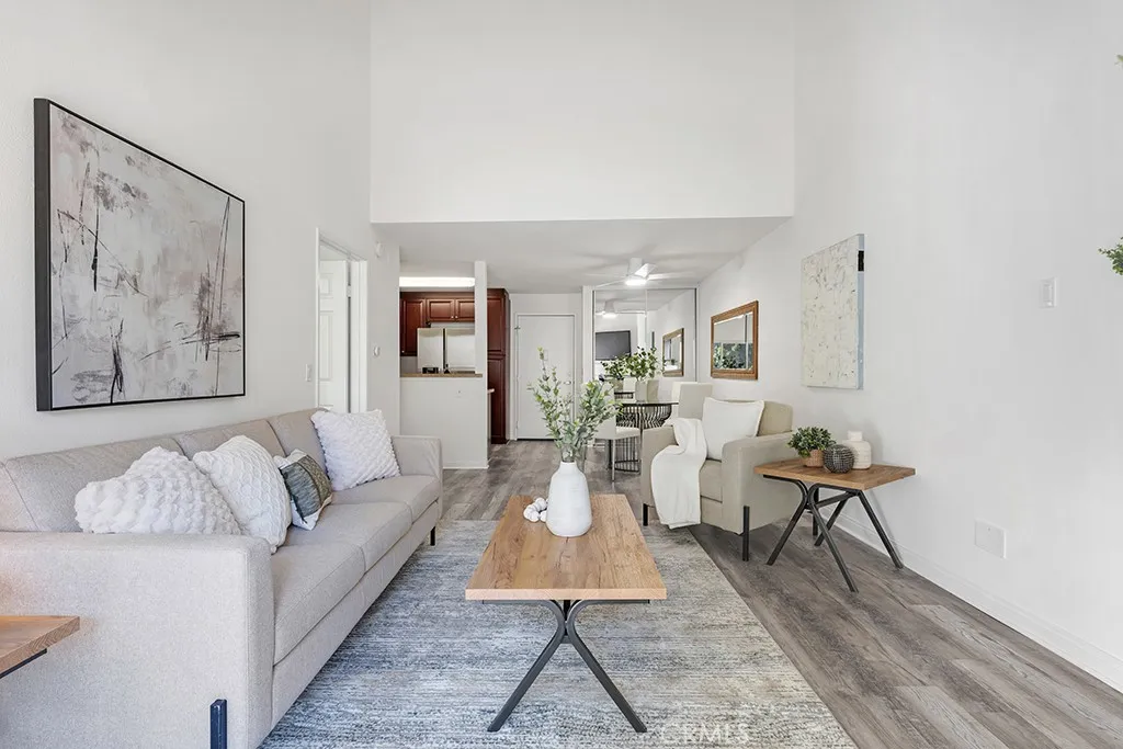 Additional image 6 of 21500 Burbank Blvd Unit 316, Woodland Hills, CA 91367