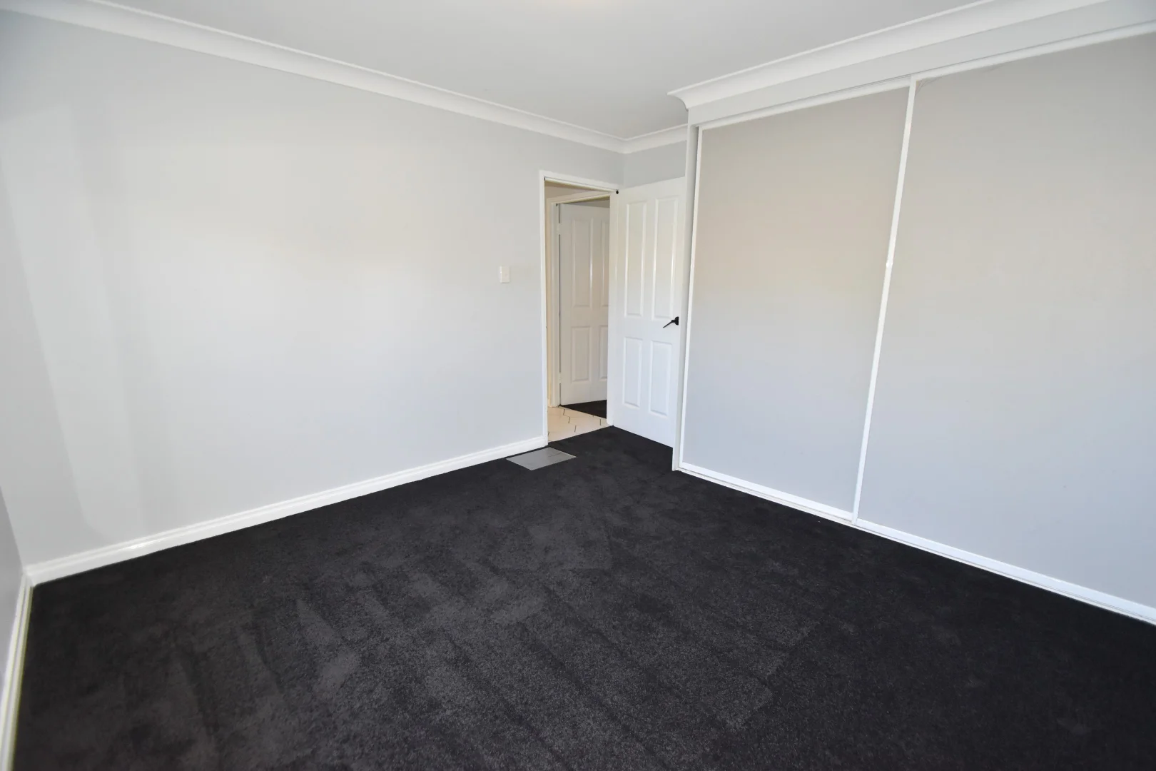 Additional image 6 of 2/12 Lyndavale Drive, Larapinta NT 0875