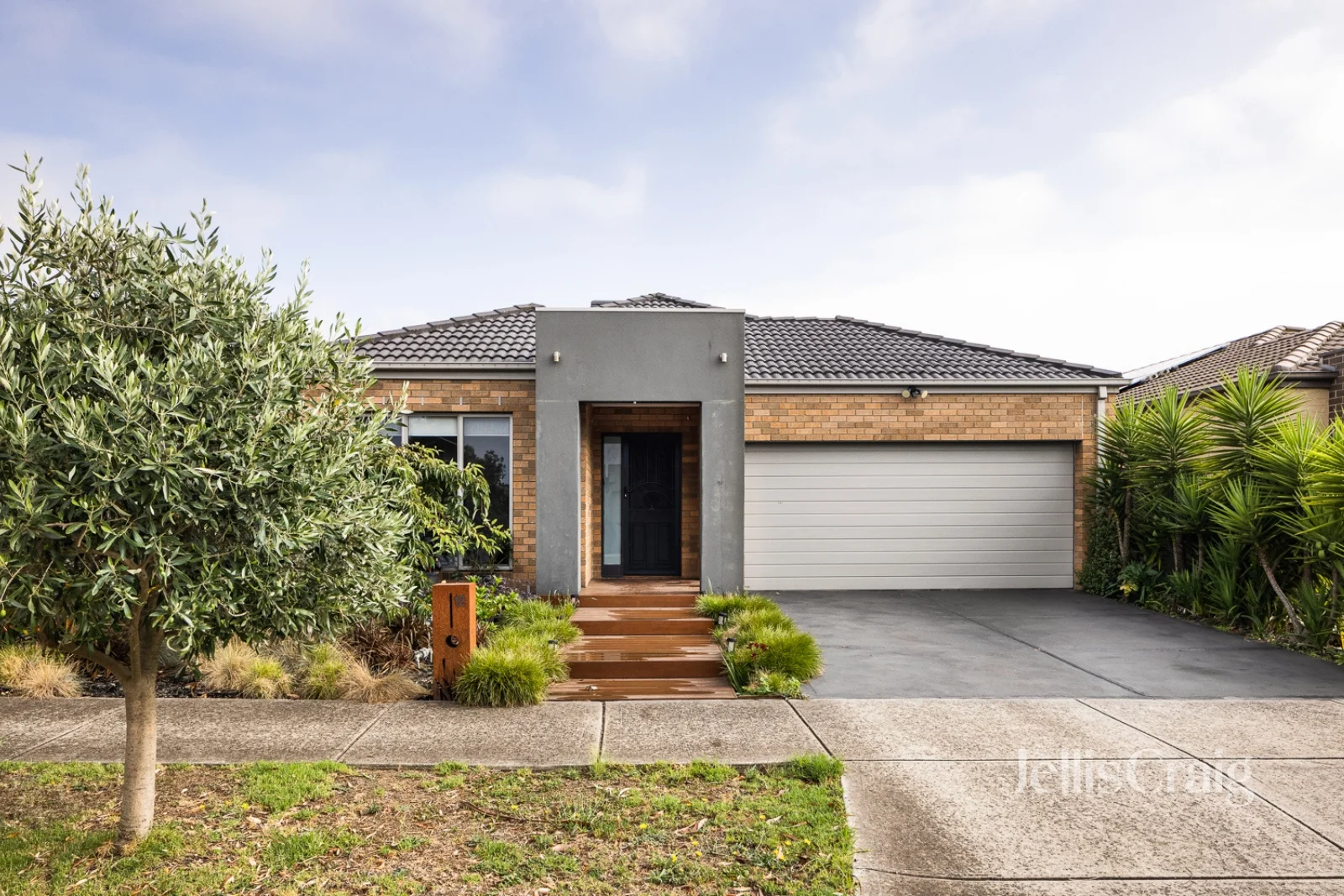 12 Muir Way, Mernda VIC 3754