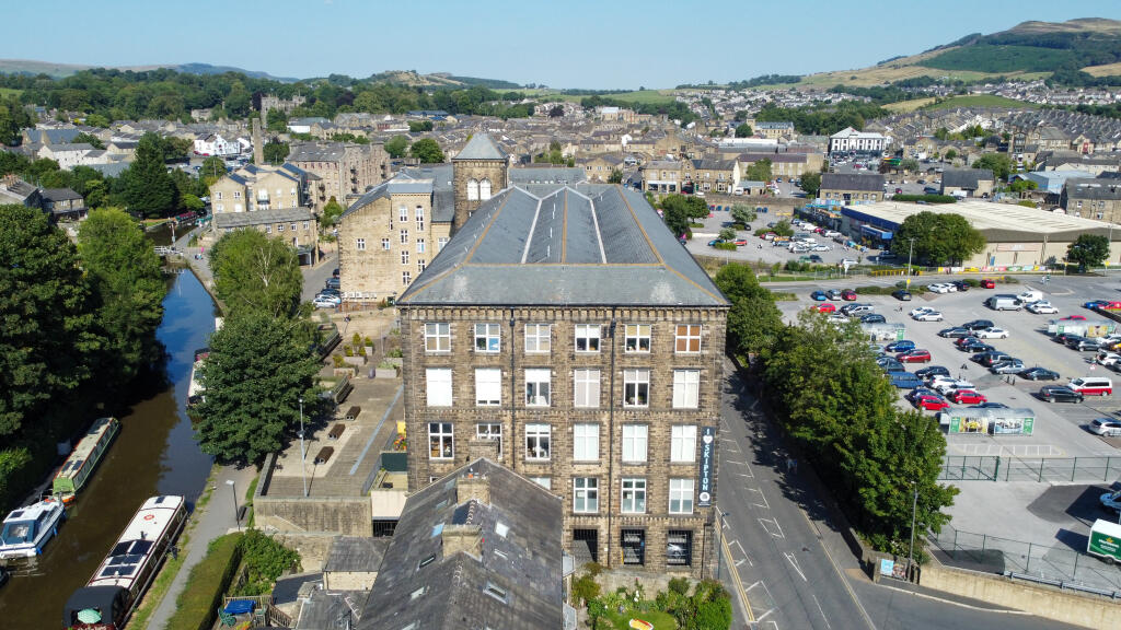 Broughton Road, Skipton, North Yorkshire, BD23 photo 2