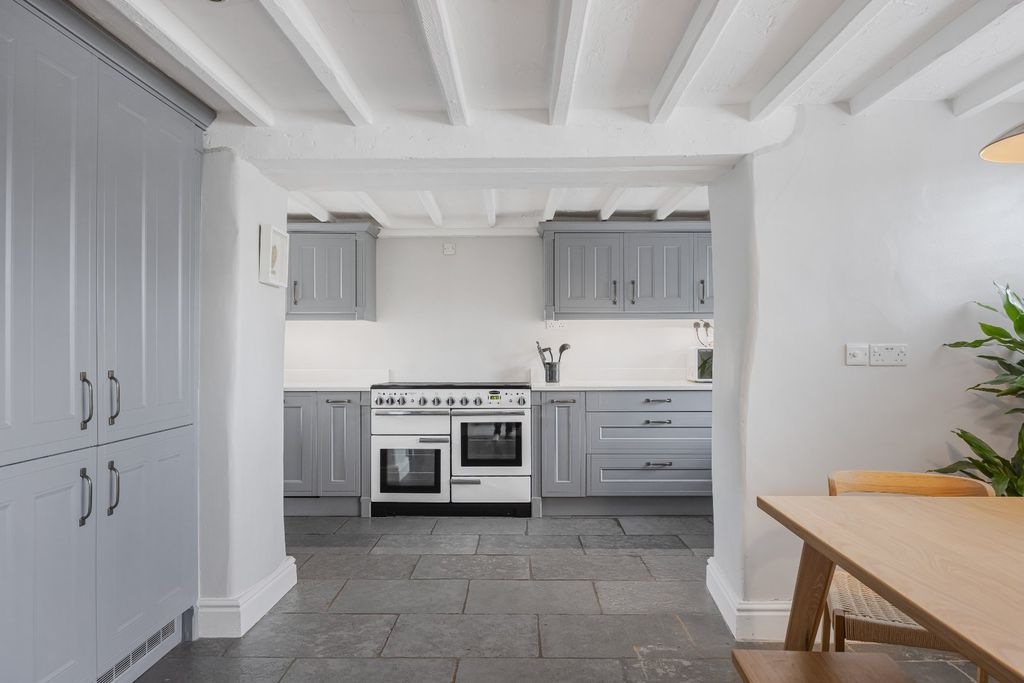 Additional image 9 of 5 bed semi-detached house for saleCirencester Road, Minchinhampton, Stroud, Gloucestershire GL6