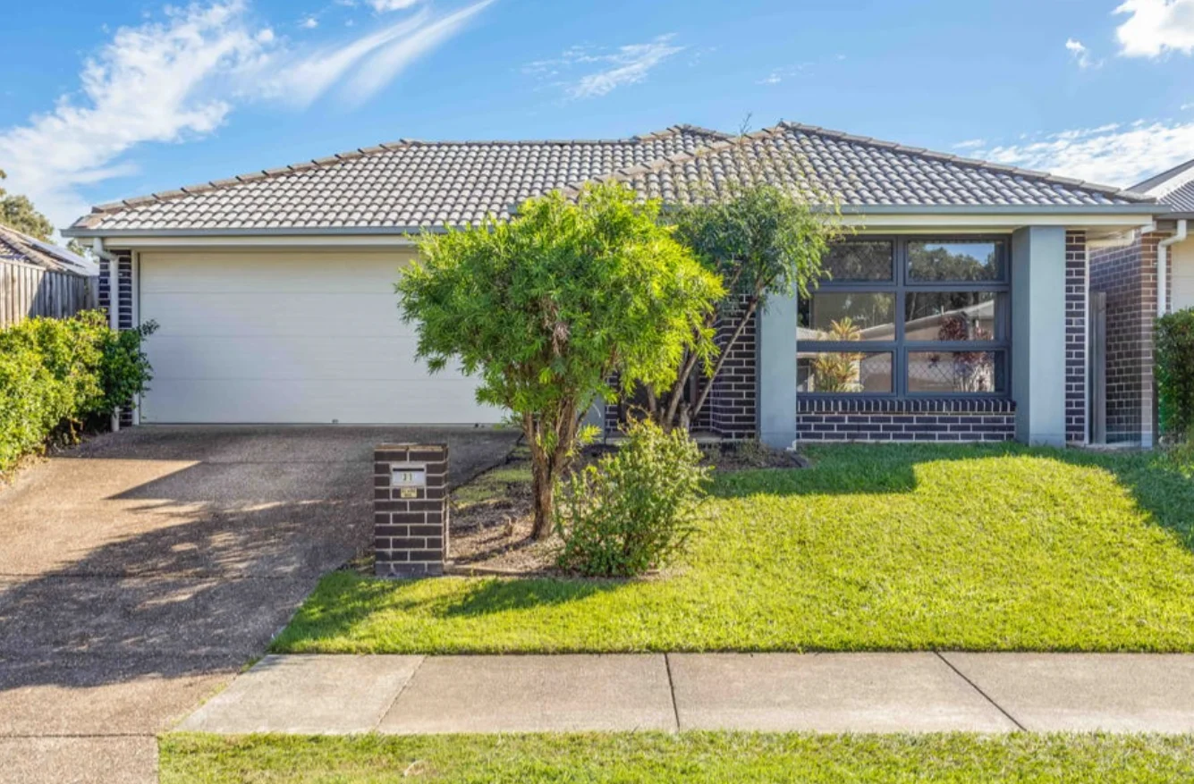 31 Olsen Circuit, Kallangur QLD 4503