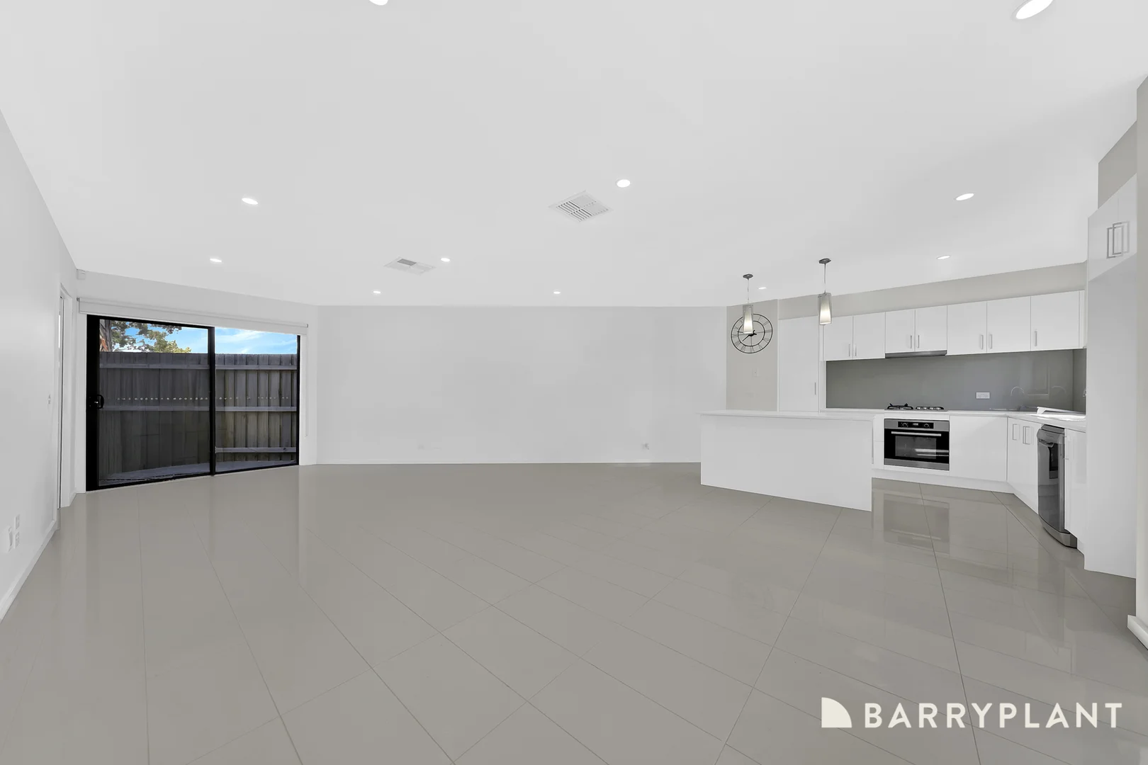 Additional image 3 of 39 Hurlstone Crescent, Mill Park VIC 3082