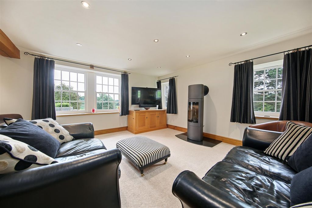 Additional image 13 of 13 bed property for saleCuckoostone Grange Farm, Chesterfield Road Matlock Moor, Matlock DE4
