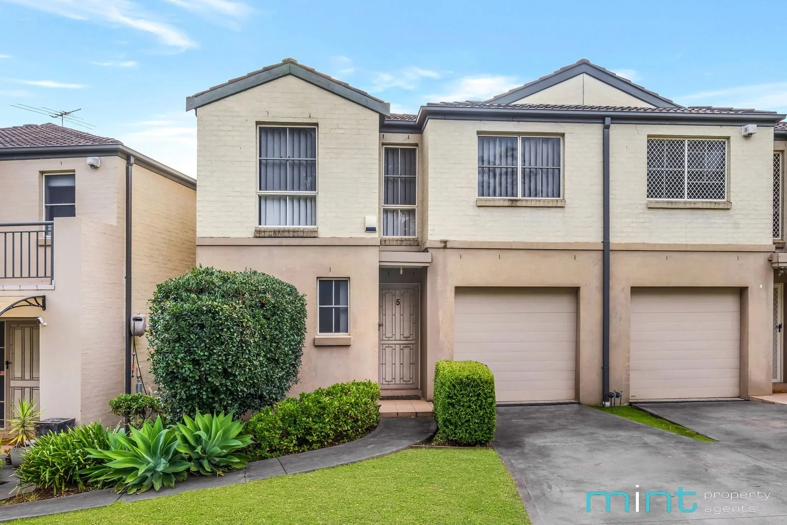 5/79 Leacocks Lane, Casula NSW 2170