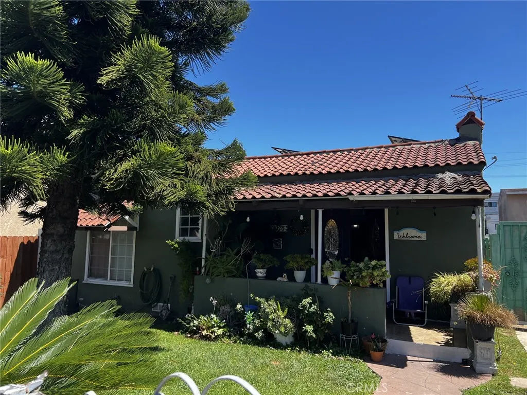 Additional image 12 of 2376 Locust Avenue, Long Beach, CA 90806