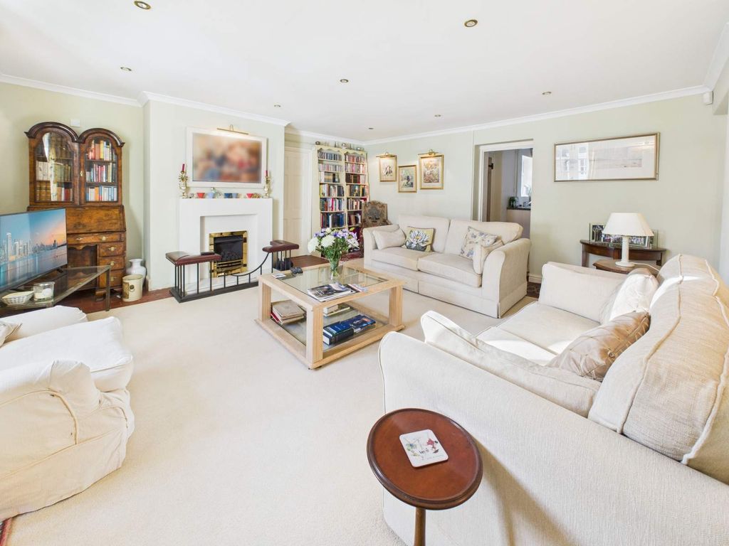Additional image 19 of 8 bed detached house for saleCardiff Castle Grounds, Blackweir, Cardiff CF10
