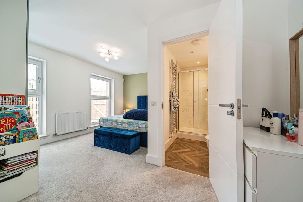 Additional image 10 of 2 bed flat for saleFestival Court, Glasgow G51