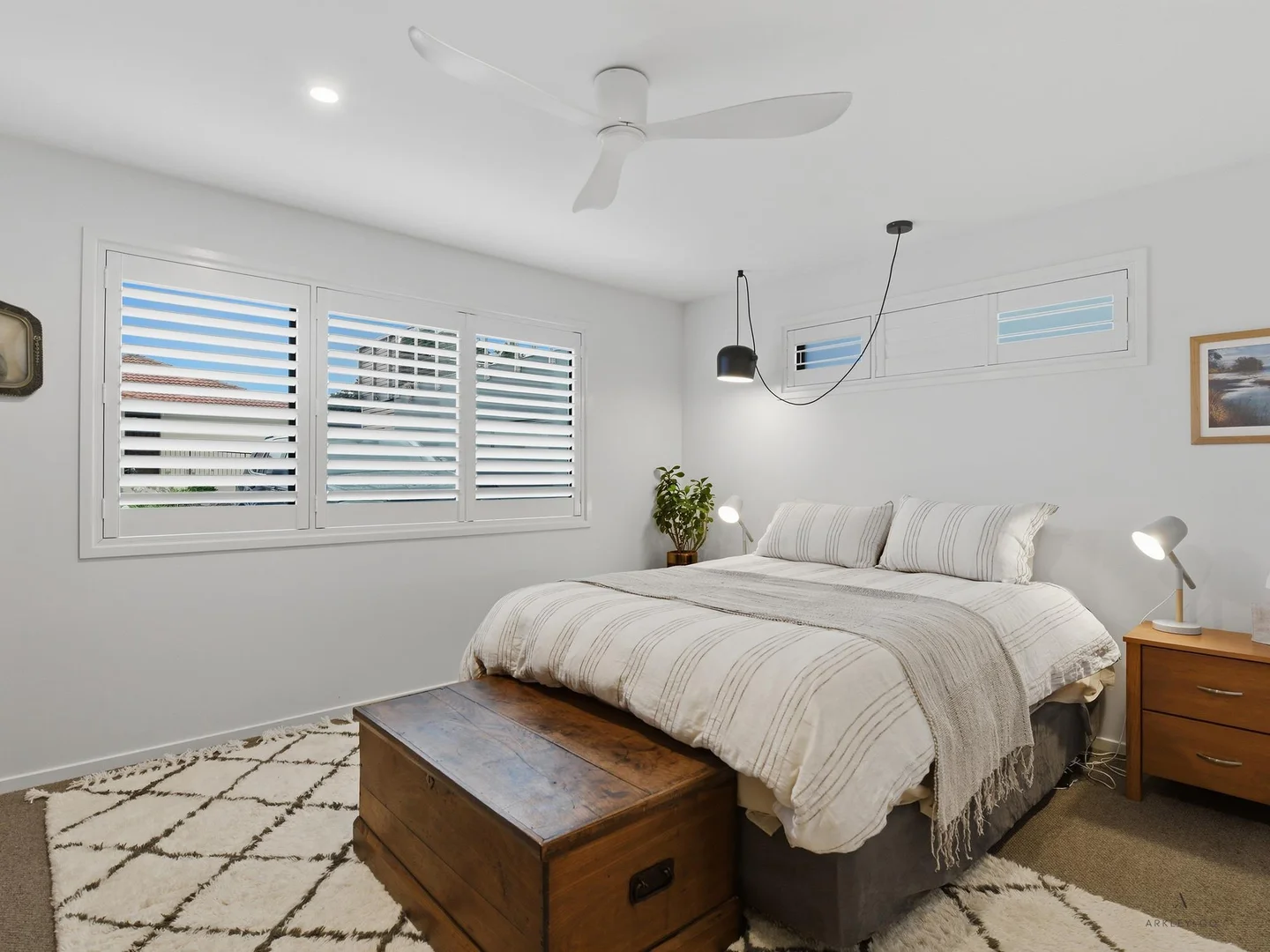 Additional image 7 of 1/142 Derwent Avenue, Lindisfarne TAS 7015