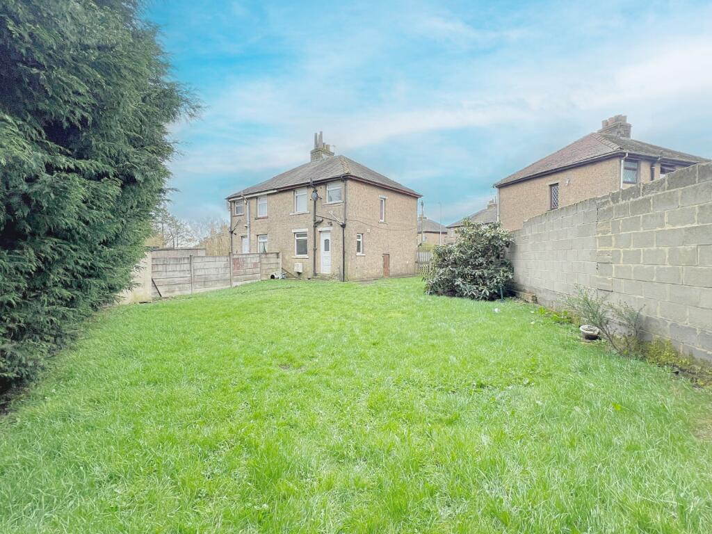 Mandale Grove, Bradford, BD6
