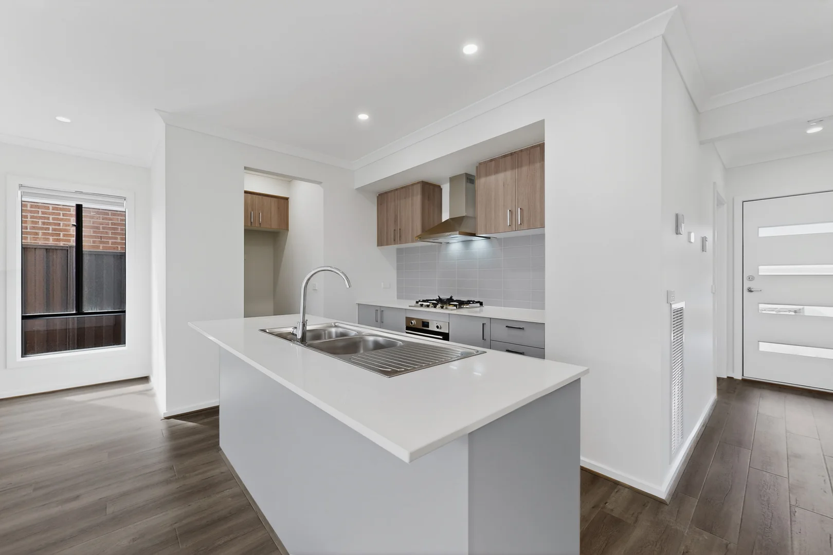 5 Cordyline St, Mount Duneed VIC 3217 photo 3