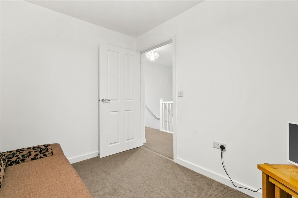 Additional image 21 of 4 bed detached house for saleQueen Mary Crescent, Clydebank G81