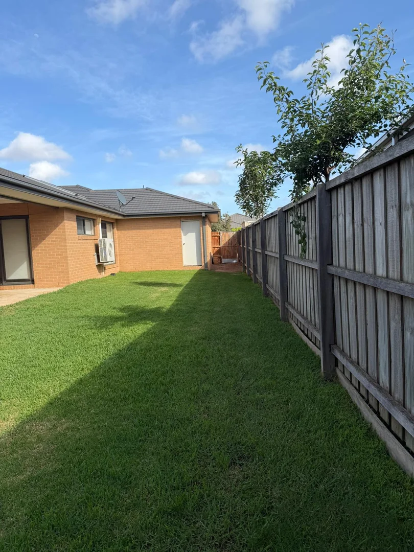 Additional image 11 of 5 CARABEEN PLACE, Aintree VIC 3336