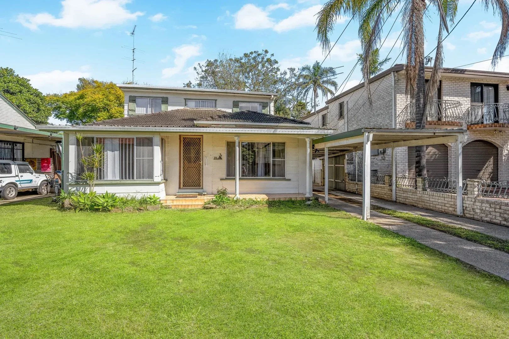39 (level 1) Waterside Crescent, Carramar NSW 2163