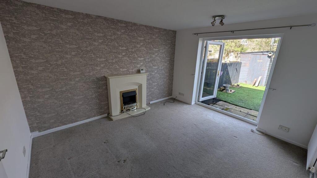 Greenfell Close photo 2