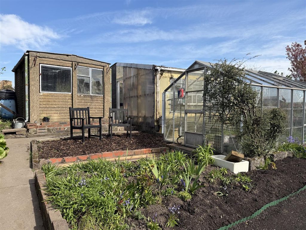 Additional image 15 of 3 bed semi-detached house for saleWaterloo Terrace, Capel Hendre, Ammanford SA18