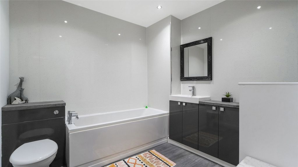Additional image 18 of 2 bed flat for saleLint Riggs, Falkirk, Stirlingshire FK1