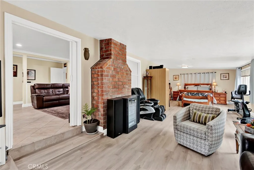 Additional image 22 of 2501 Deodar st, Santa Ana, CA 92705